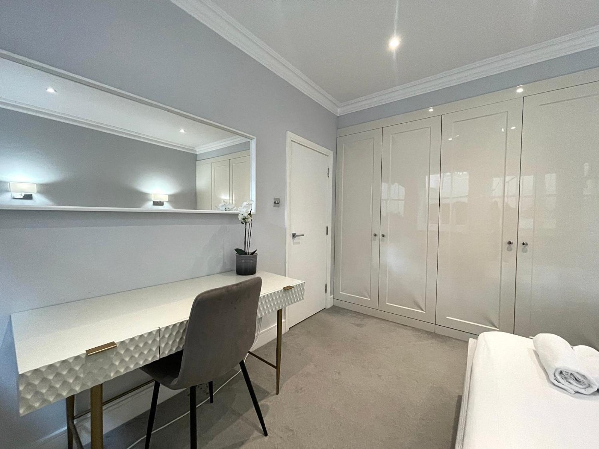 The Cadogan Suite By Harrods Лондон Экстерьер фото